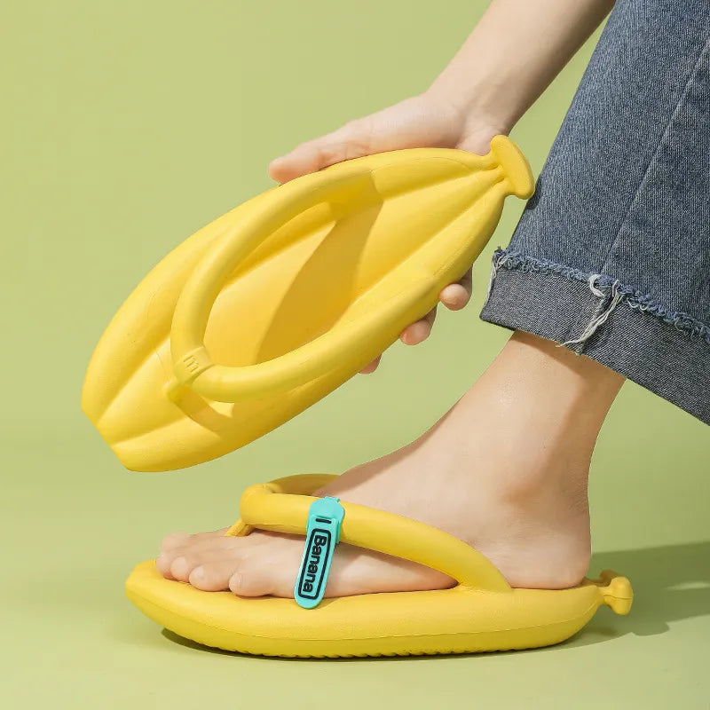 Banana Design Flip Flops for Women Men Summer Novelty Slippers Thick Sole Platform Non-Slip Sandals Bathroom Couple Shoes
